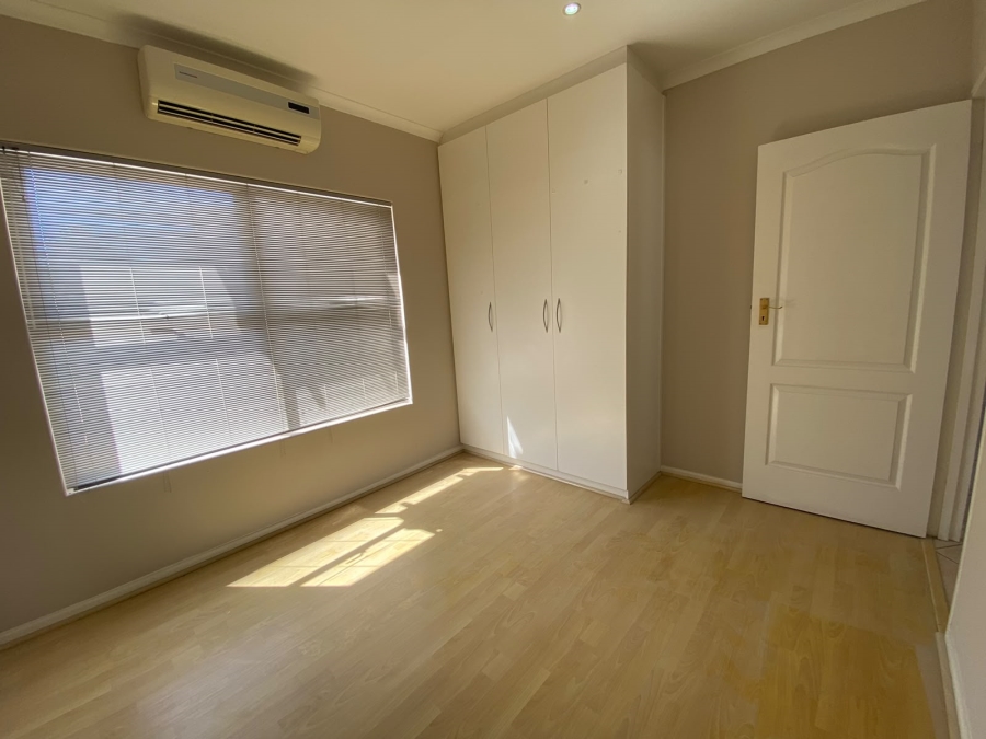 To Let 3 Bedroom Property for Rent in Parklands Western Cape